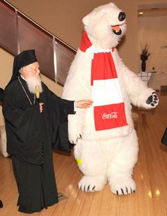 coca-cola-bear-and-patriarch