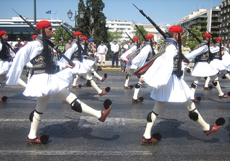 tsolilades-parade